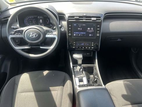 Certified 2024 Hyundai Tucson SEL AWD/4WD image 13