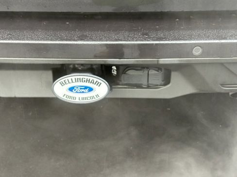 Certified 2025 Ford Expedition Active image 8