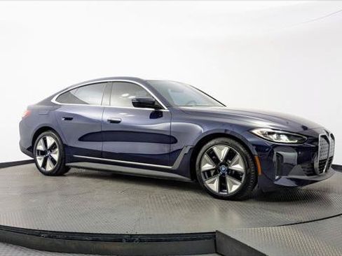 Used 2023 BMW i4 eDrive40 RWD image 11