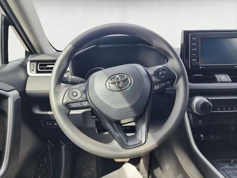 Certified 2022 Toyota RAV4 LE image 12