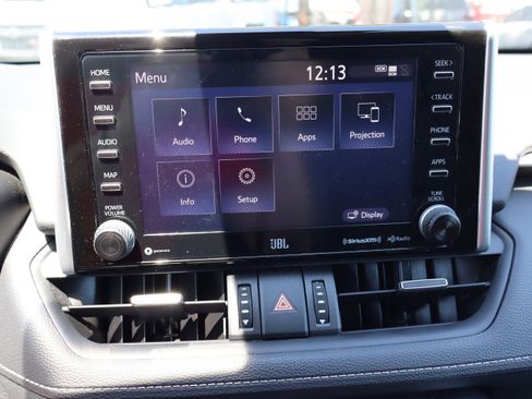 Used 2021 Toyota RAV4 XLE Premium FWD image 26