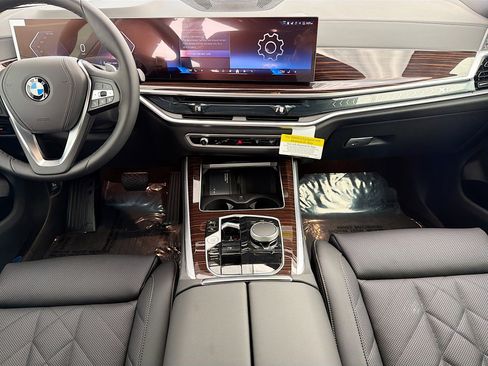 New 2026 BMW X5 sDrive40i image 19