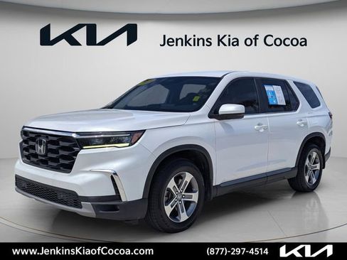 Used 2023 Honda Pilot EX-L image 10
