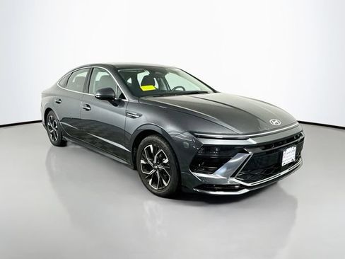 Used 2024 Hyundai Sonata SEL FWD image 8