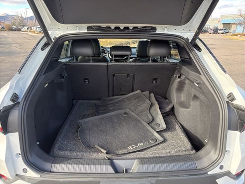 Certified 2023 Volkswagen ID.4 Pro S image 23