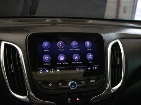 Used 2024 Chevrolet Equinox LT image 34