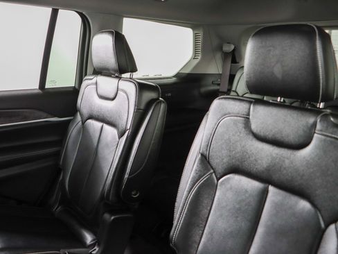 Used 2023 Jeep Grand Cherokee L Limited w/ Rear Seat Video Group I image 25