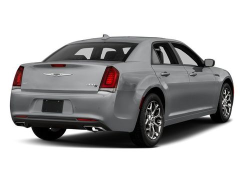 Used 2018 Chrysler 300 S image 3