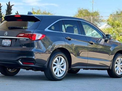 Used 2016 Acura RDX AWD w/ Technology Package image 2