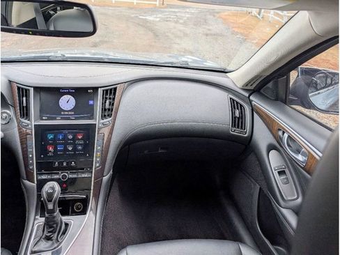 Used 2018 INFINITI Q50 Luxe image 23