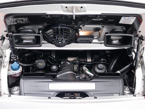 Used 2009 Porsche 911 Carrera RWD image 37