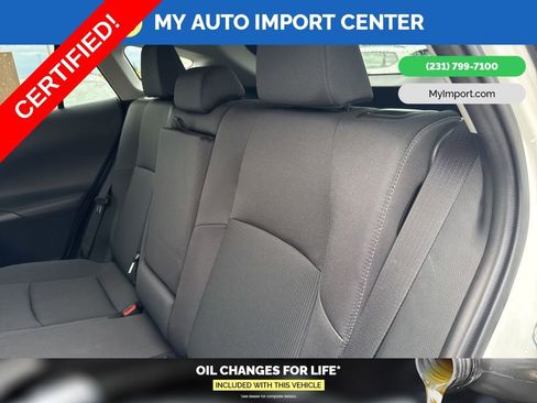 Used 2024 Toyota Venza LE image 23