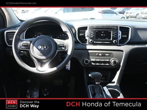 Used 2019 Kia Sportage LX FWD image 8