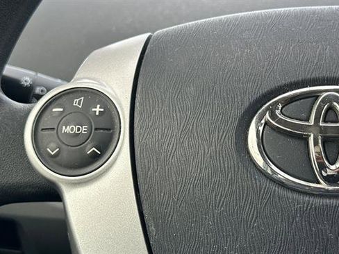 Used 2010 Toyota Prius II image 24
