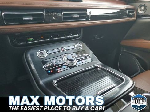 Used 2021 Lincoln Nautilus Reserve image 34