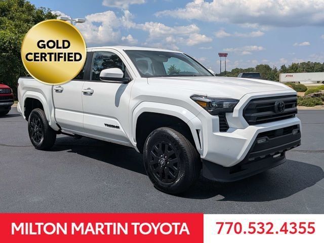 Certified 2025 Toyota Tacoma SR5 AWD/4WD image 2