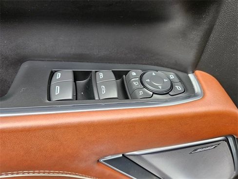 Used 2024 GMC Sierra 2500 Denali Ultimate image 17