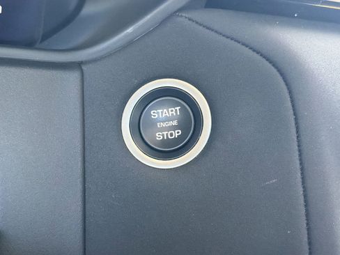 Certified 2026 Land Rover Range Rover Velar Dynamic SE AWD/4WD image 27