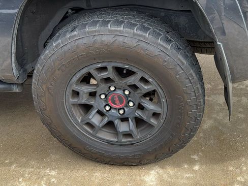 Used 2024 Toyota 4Runner TRD Off-Road Premium w/ Off Road Premium Plus Package AWD/4WD image 6