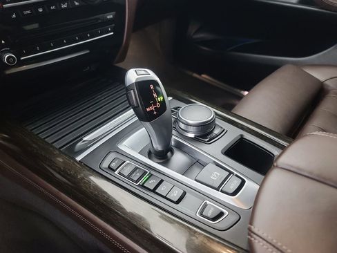 Used 2017 BMW X5 xDrive40e image 36