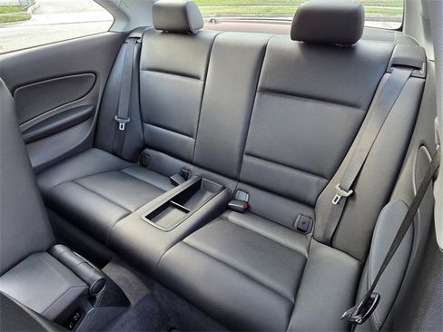 Used 2012 BMW 128i Coupe image 9