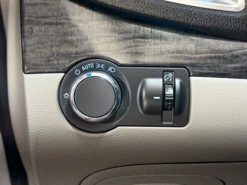 Used 2016 Buick Encore FWD image 28
