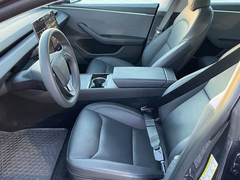Used 2024 Tesla Model 3 Standard Range image 10