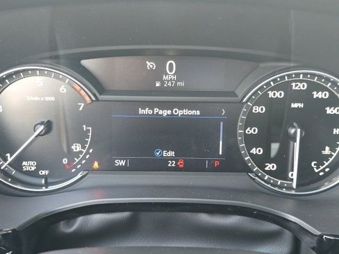 New 2025 Cadillac XT6 Luxury image 25