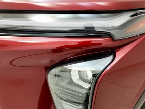 Used 2024 Chevrolet Trax ACTIV w/ Sunroof Package FWD image 24