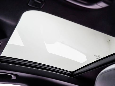 Used 2023 Alfa Romeo Stelvio Veloce image 19