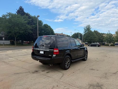 Used 2017 Ford Expedition Limited w/ Limited Appearance Package AWD/4WD image 7