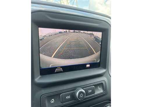 Used 2022 Chevrolet Silverado 1500 Custom AWD/4WD image 5