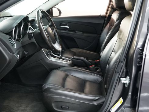 Used 2016 Chevrolet Cruze LT FWD image 20