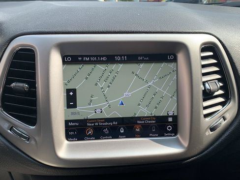 Used 2018 Jeep Compass Latitude w/ Popular Equipment Group AWD/4WD image 14