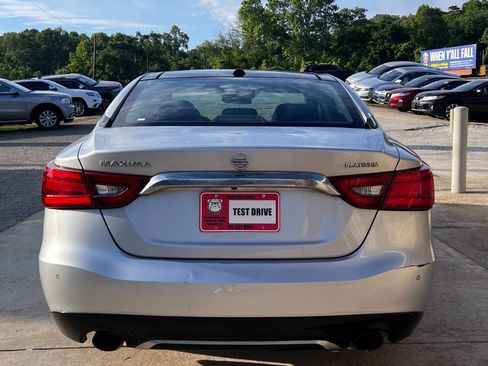 Used 2017 Nissan Maxima Platinum FWD image 7