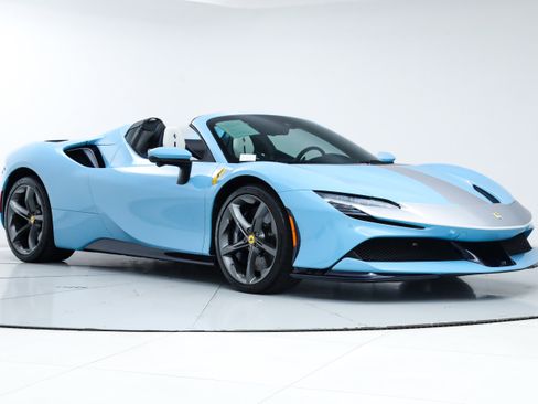 Certified 2025 Ferrari SF90 Spider AWD/4WD image 12