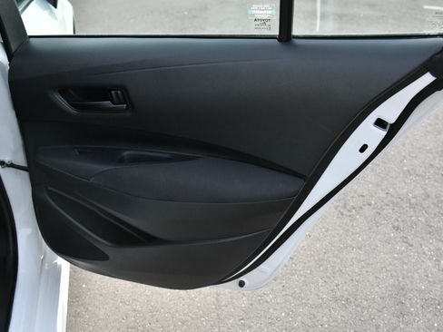 Used 2024 Toyota Corolla LE image 38