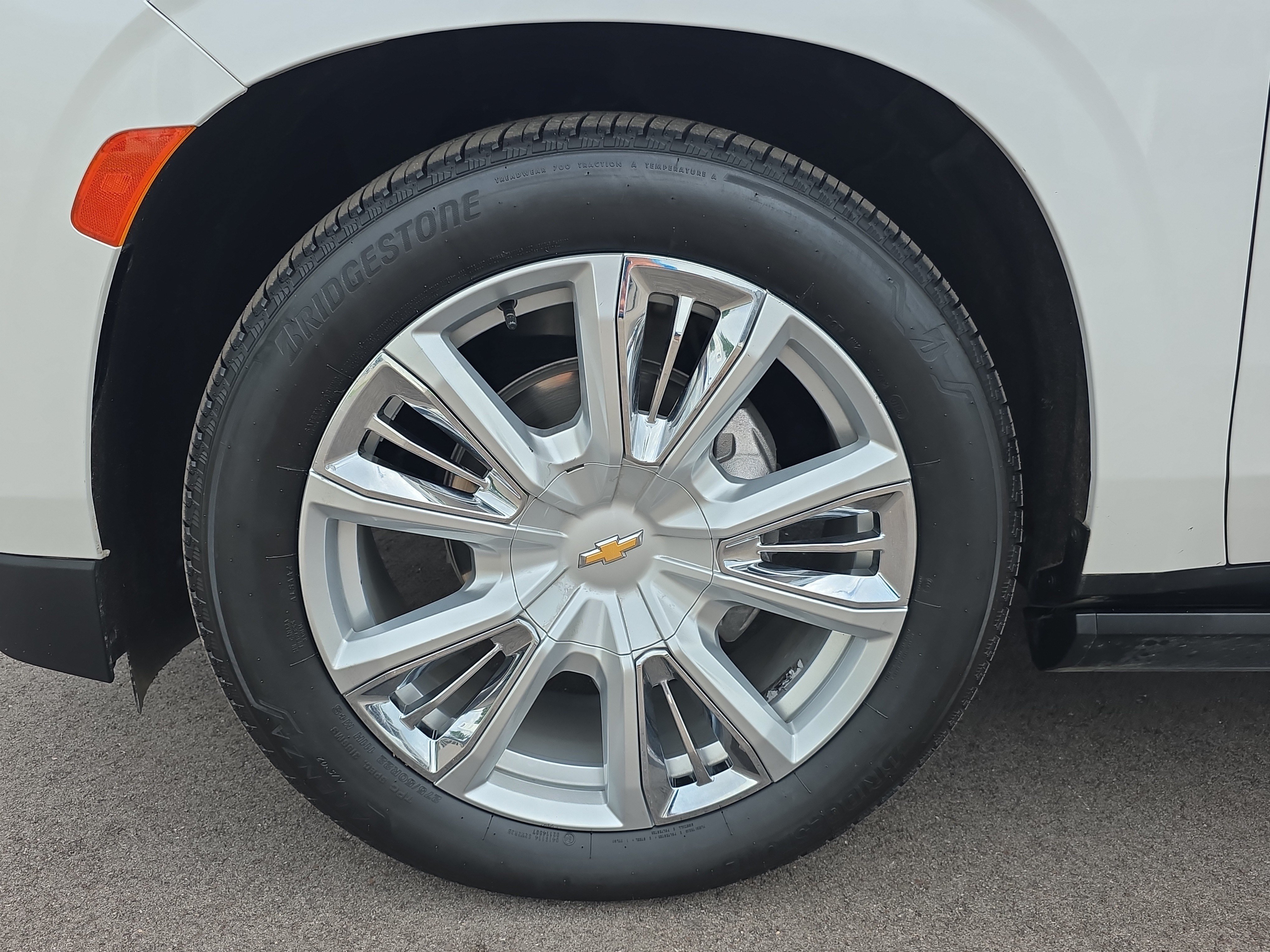 Used 2023 Chevrolet Tahoe High Country AWD/4WD image 9