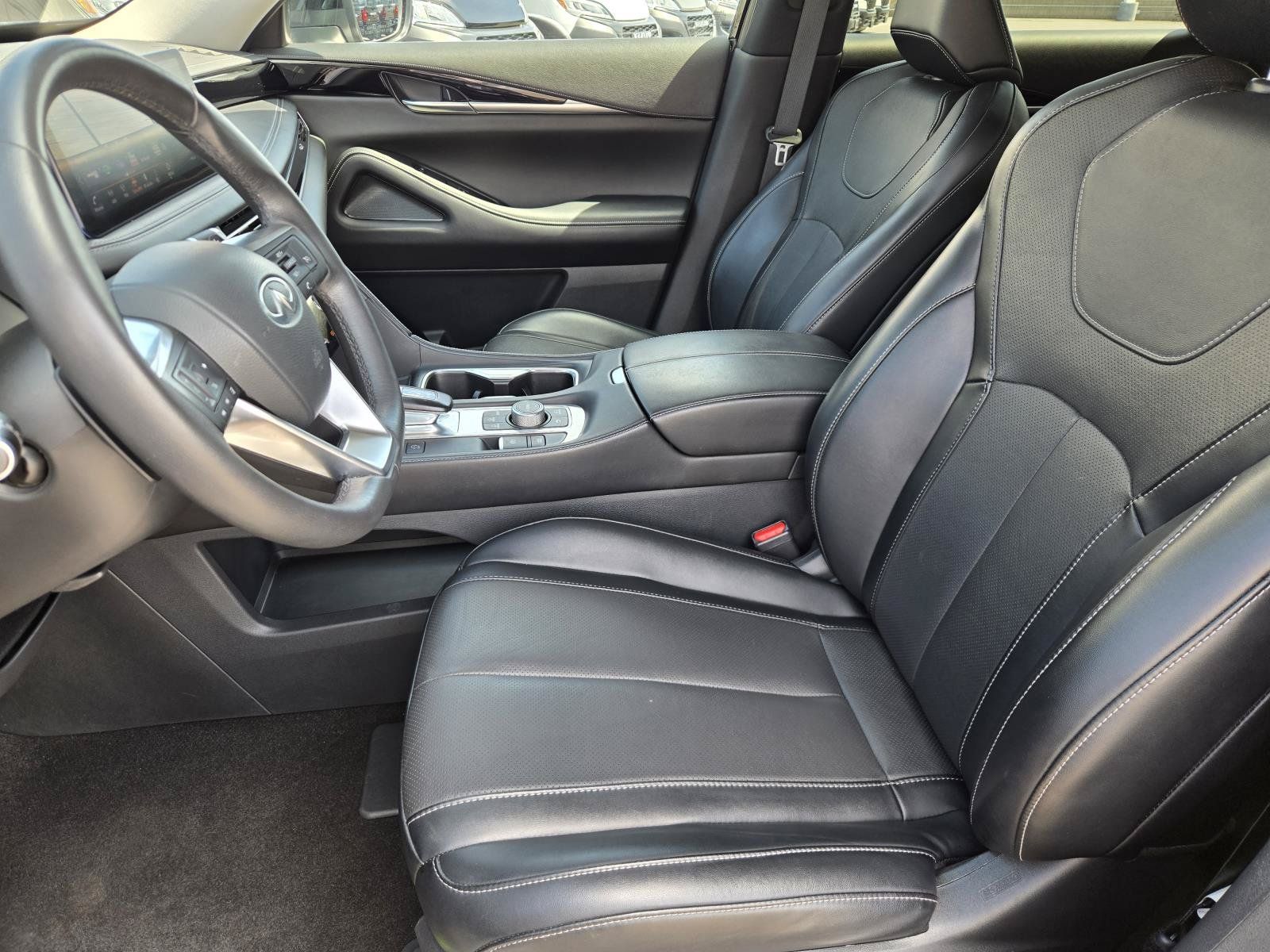 Used 2024 INFINITI QX60 Pure FWD image 24
