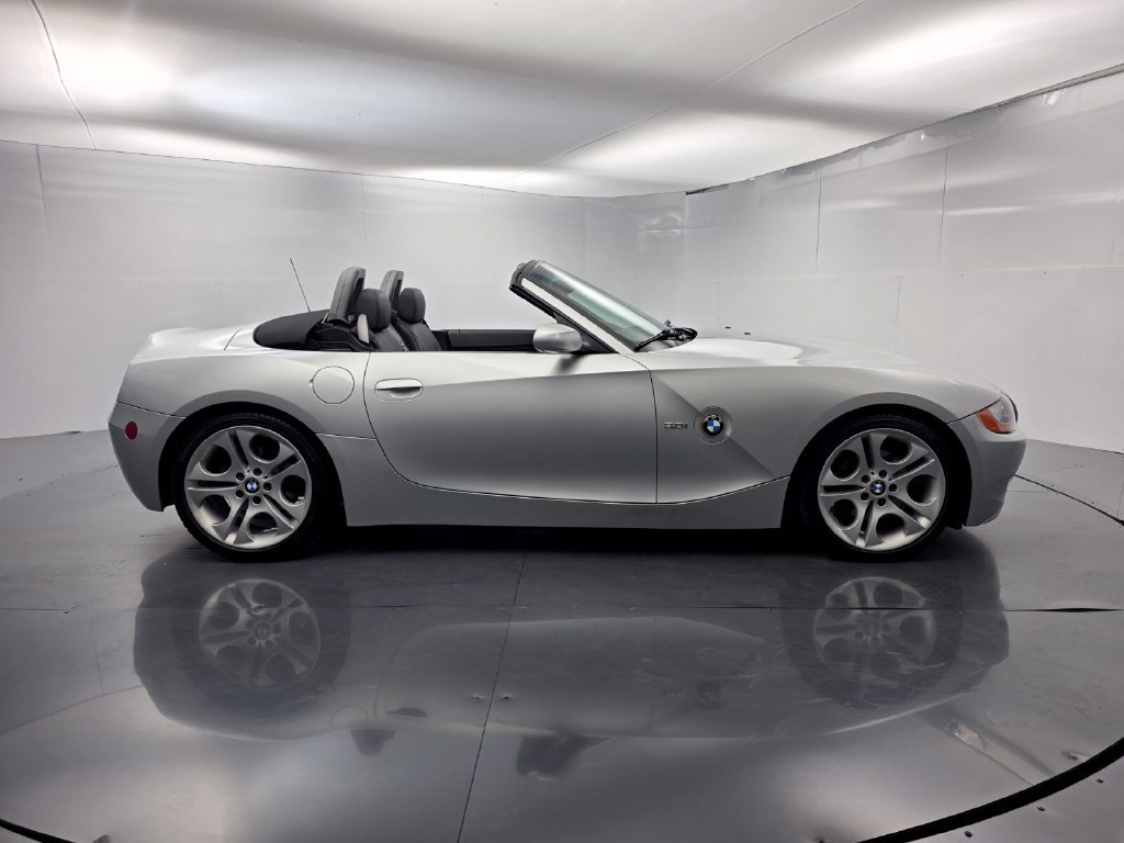 Used 2004 BMW Z4 3.0i RWD image 3
