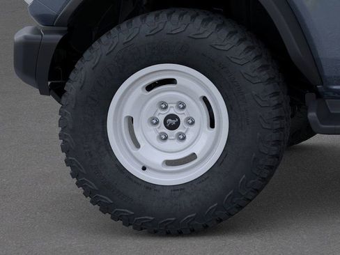 New 2025 Ford Bronco Heritage Edition image 21