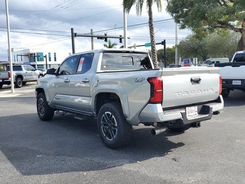 New 2025 Toyota Tacoma TRD Sport image 3