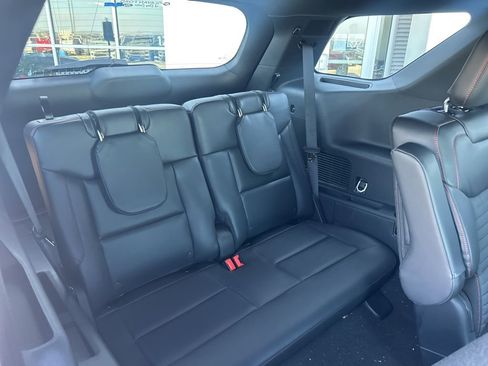 New 2026 Ford Explorer ST-Line image 15