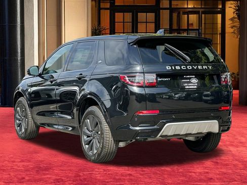 New 2025 Land Rover Discovery Sport S image 3