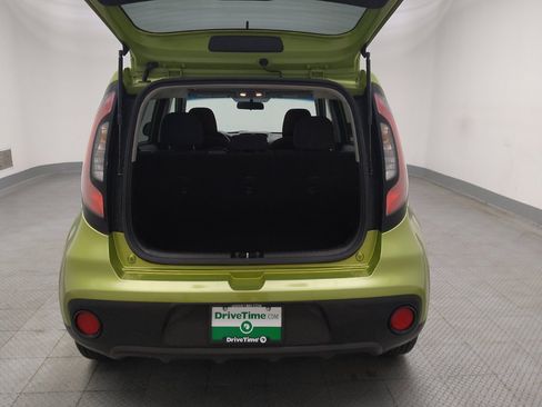 Used 2019 Kia Soul FWD image 29