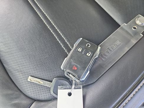 Certified 2022 GMC Canyon Denali image 40