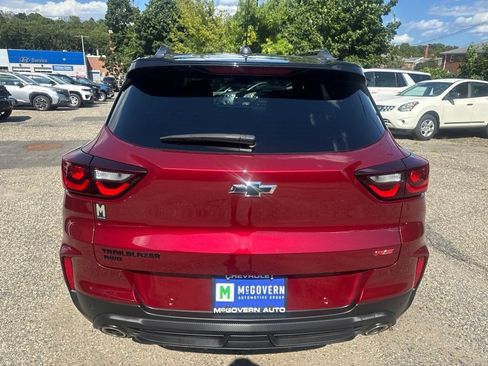Used 2025 Chevrolet TrailBlazer RS w/ Convenience Package AWD/4WD image 5