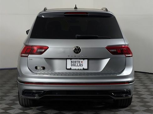 Used 2023 Volkswagen Tiguan SE R-Line image 4