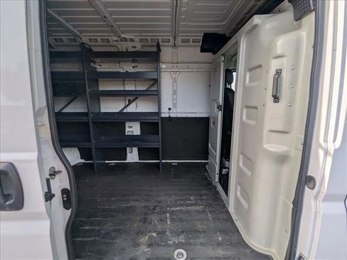 Used 2023 RAM ProMaster 2500 w/ Convenience Group image 17