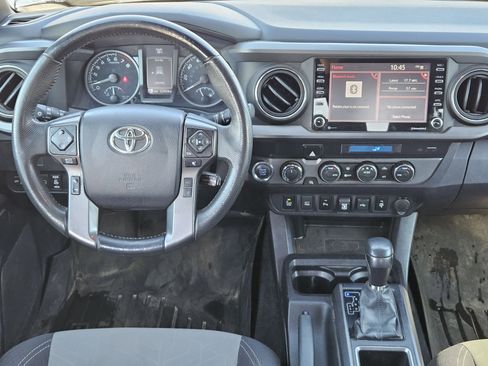 Used 2021 Toyota Tacoma TRD Off-Road w/ Technology Package image 28